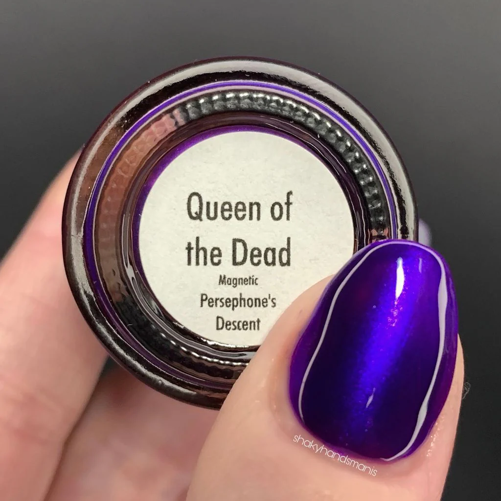 Queen of the Dead - Image 12